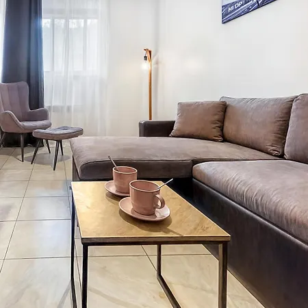 Le Soleil Nicois Апартаменты *